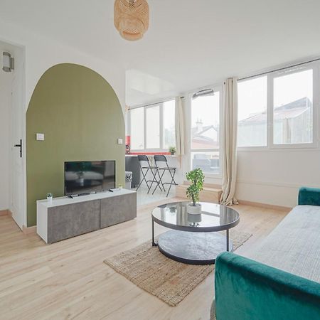 Complete 1Br With Balcony Only 5 Min. On Foot To Metro By Doorman Apartment Saint-Ouen  Exterior foto