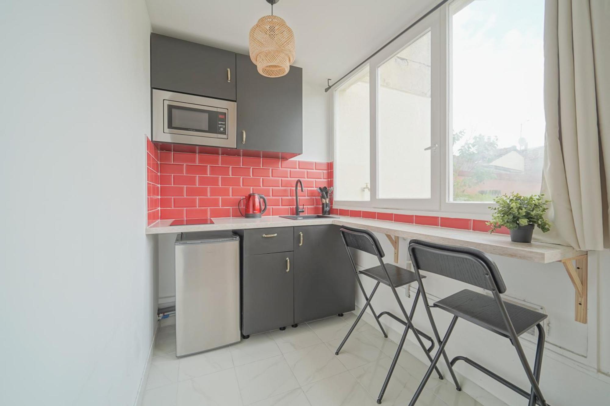 Complete 1Br With Balcony Only 5 Min. On Foot To Metro By Doorman Apartment Saint-Ouen  Exterior foto