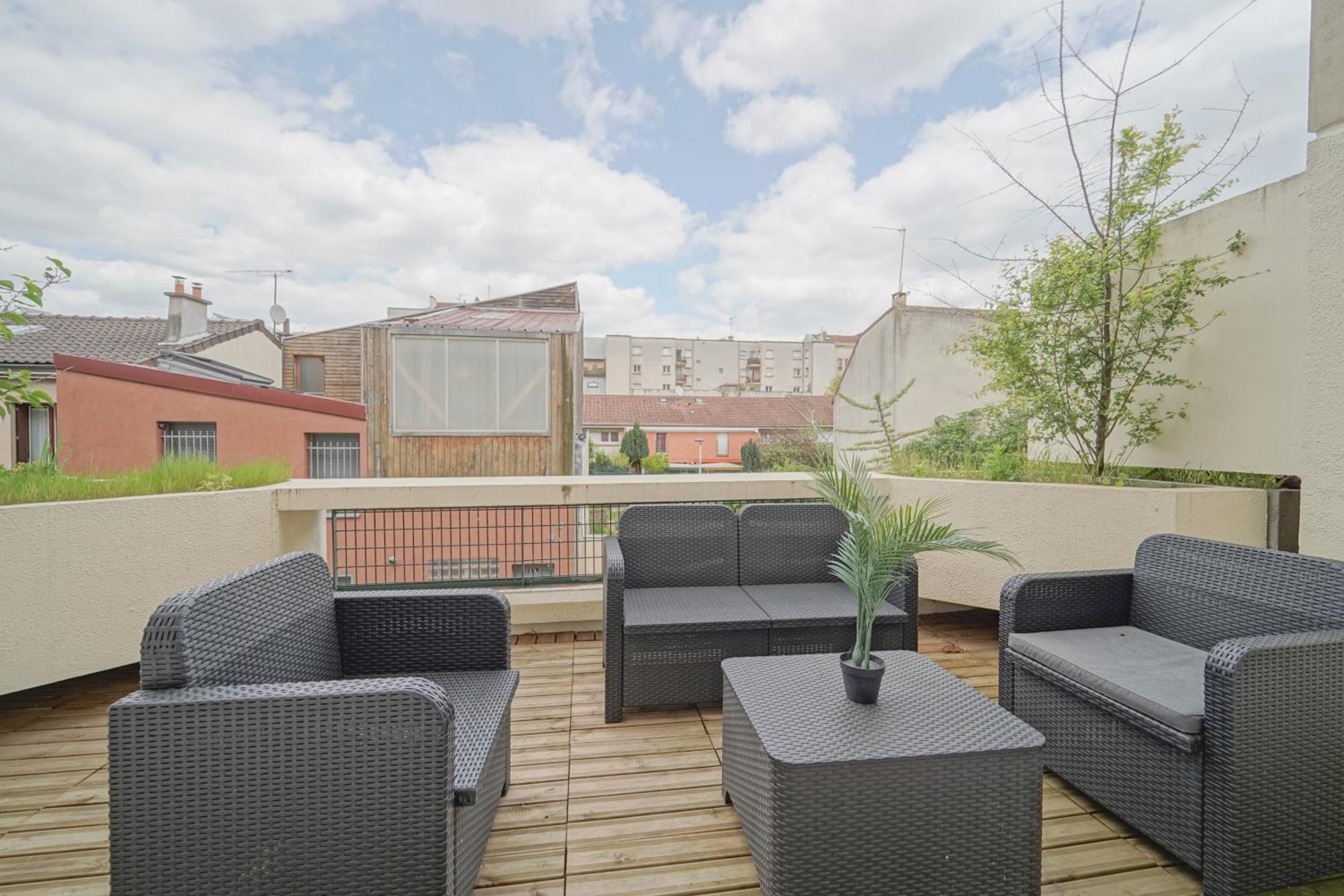 Complete 1Br With Balcony Only 5 Min. On Foot To Metro By Doorman Apartment Saint-Ouen  Exterior foto